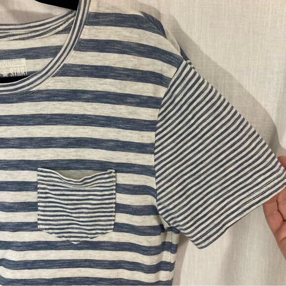 Converse off-white & blue striped pocket tee size S skater girl beachy coastal - Picture 2 of 6